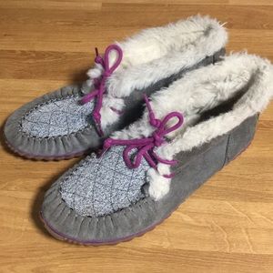 Sorel rubber bottoms slippers